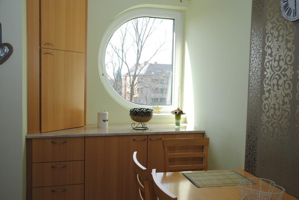 Szamoca Apartman Szegedin Exterior foto